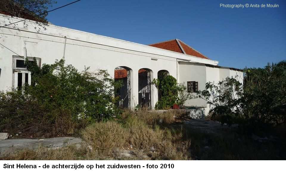 28. Sint Helena achterzijde op het zuidwesten 2010